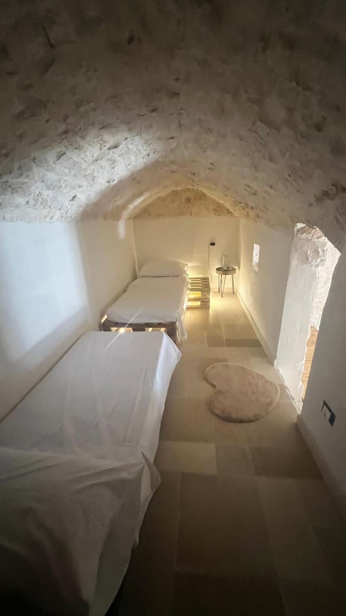 Euphoria Luxury Room 奥斯图尼 外观 照片