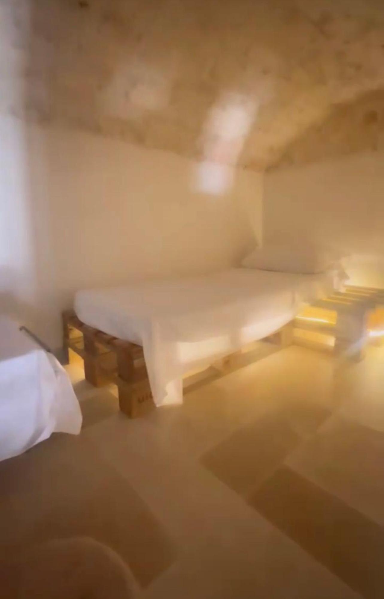 Euphoria Luxury Room 奥斯图尼 外观 照片